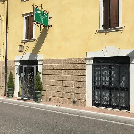 Antica Dimora Corte Impero 3*