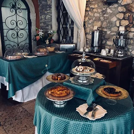 Ξενοδοχείο Antica Dimora Corte Impero 3*